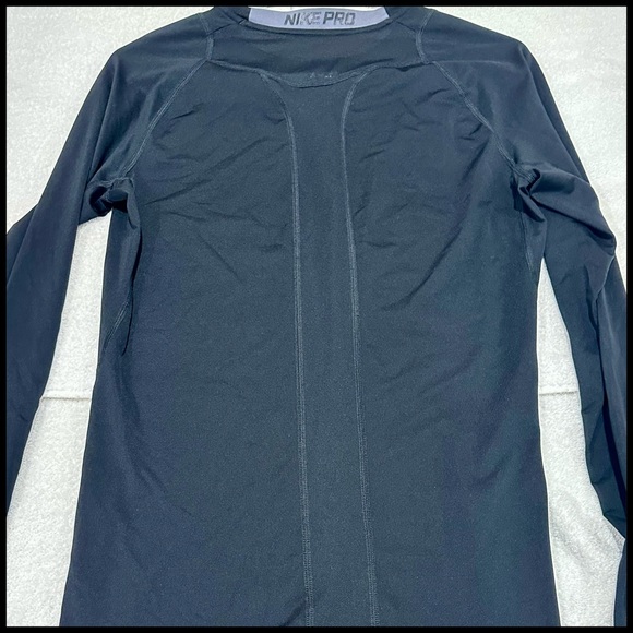 Nike DriFt 🏏🥅⛳️💯✅Long Sleeve Compression Shirt Large Black One Owner 👌🏼☀️🌟 - Picture 11 of 16